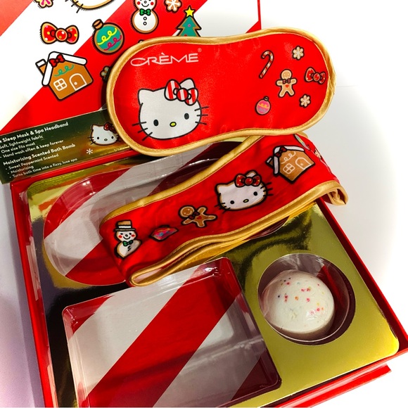 HELLO KITTY "HELLO HOLIDAYS"- 2 x Boxed Spa Gift Set - Picture 3 of 6